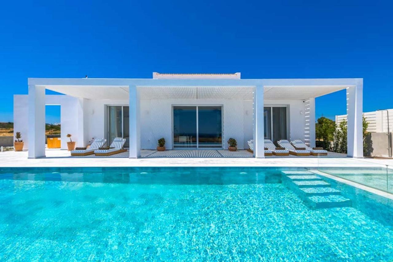 Seashore Beachfront Villa Lakhaniá Exterior foto