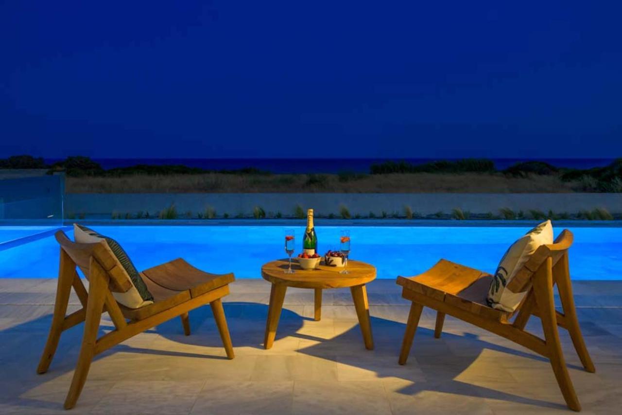 Seashore Beachfront Villa Lakhaniá Exterior foto