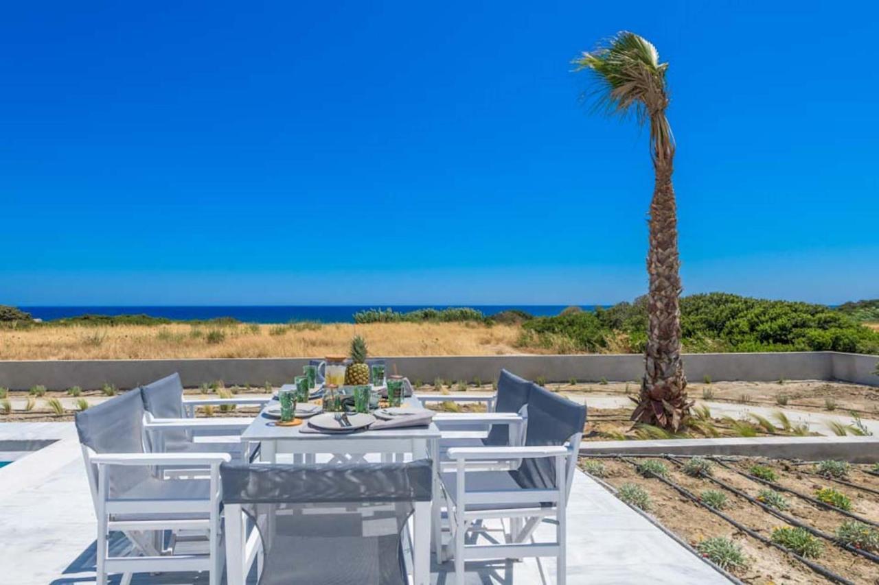 Seashore Beachfront Villa Lakhaniá Exterior foto