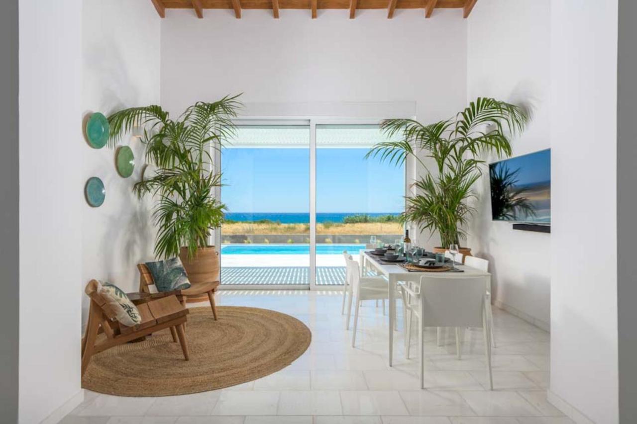 Seashore Beachfront Villa Lakhaniá Exterior foto
